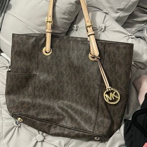 Michael Kors Tote